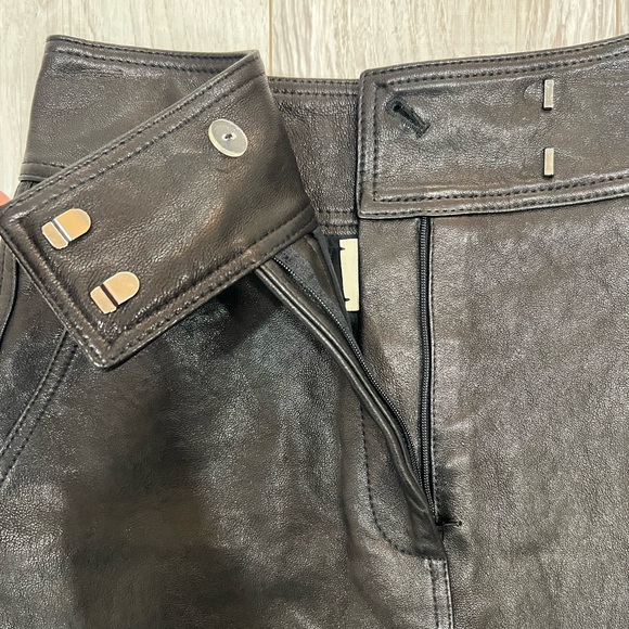 KHAITE Giulia High-Rise Leather Mini Skirt - Picture 8 of 9